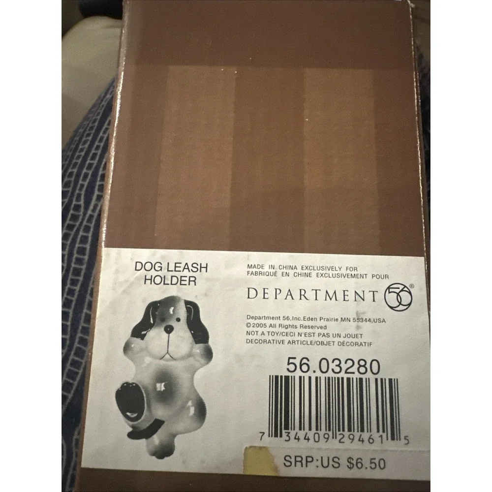 Vintage Pawprints Dog‎ Leash Holder Department 56 NIB Read